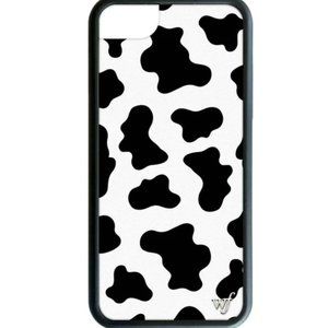 WILDFLOWER I-phone 7 Cow Print Case